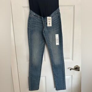 🆕Levi’s Skinny Maternity Jeans